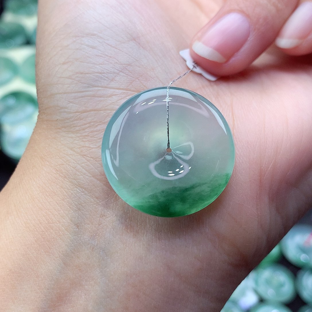 翡翠颈饰未镶嵌52尺寸25.3-5.3