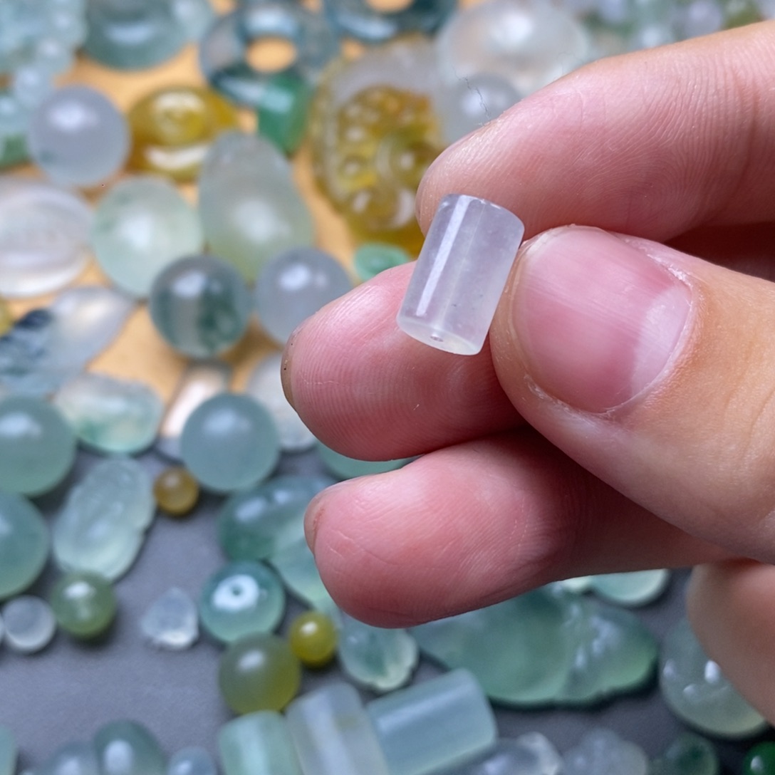 定制翡翠未镶嵌森**焉珠子