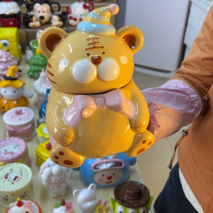 摆件陶瓷等行业的产品出口