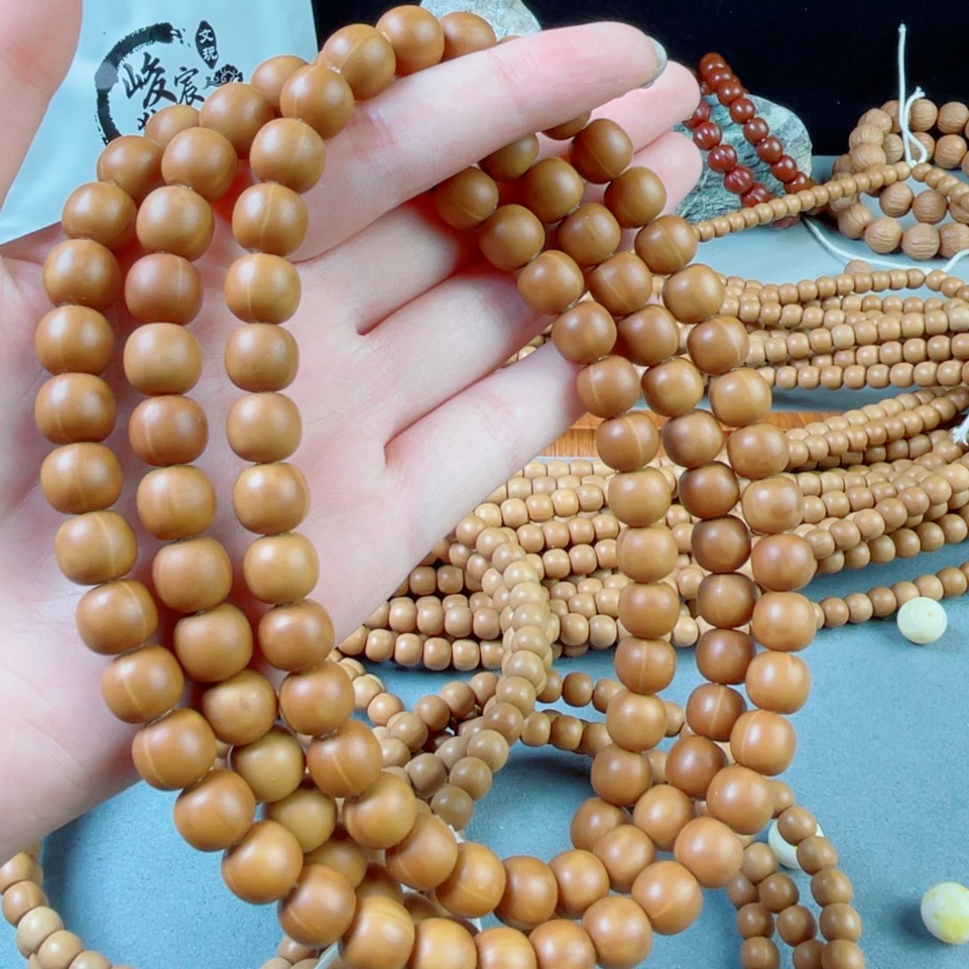 猴头核桃吊坠瑕疵10+108