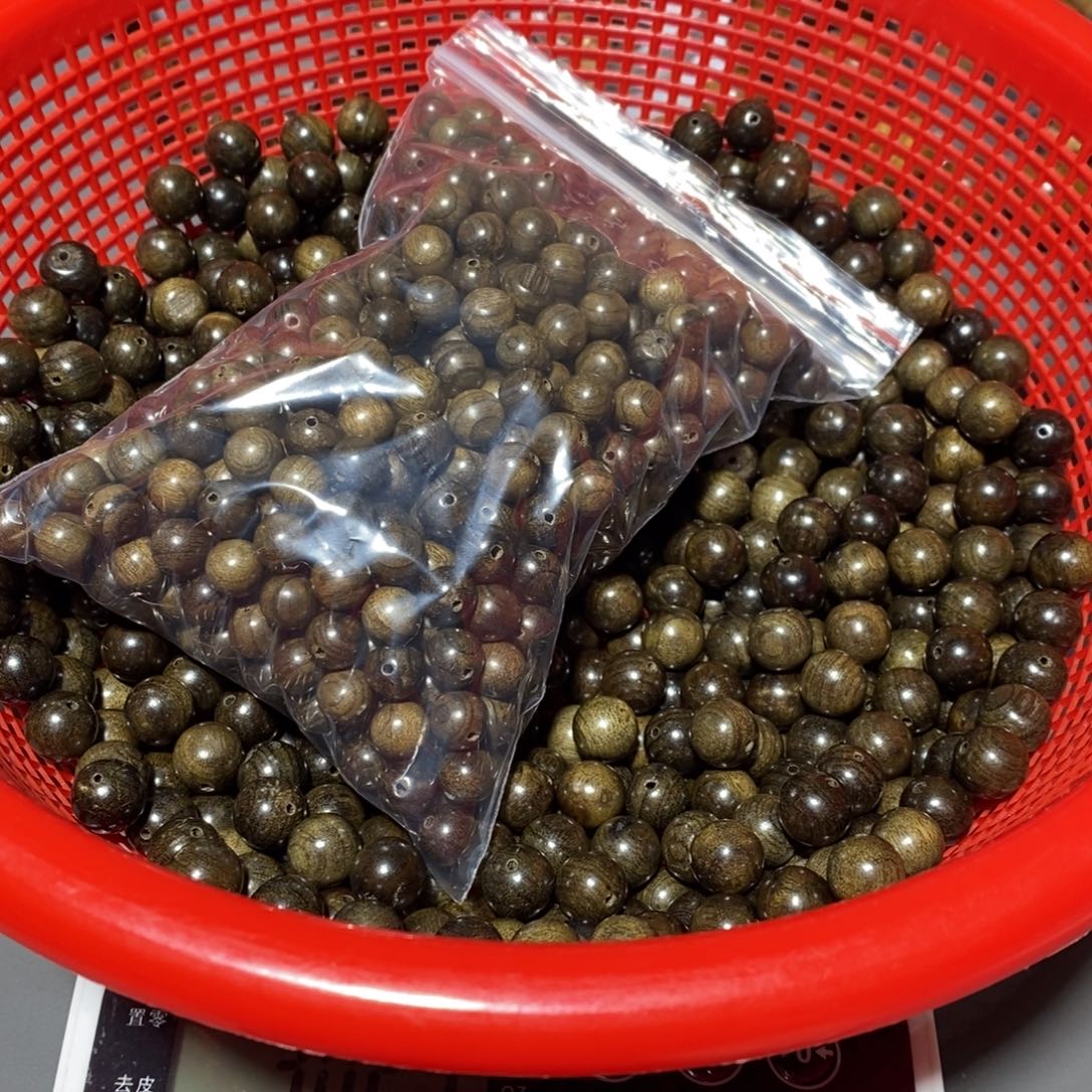 金丝楠林*小叶1.0和.08的半斤微瑕