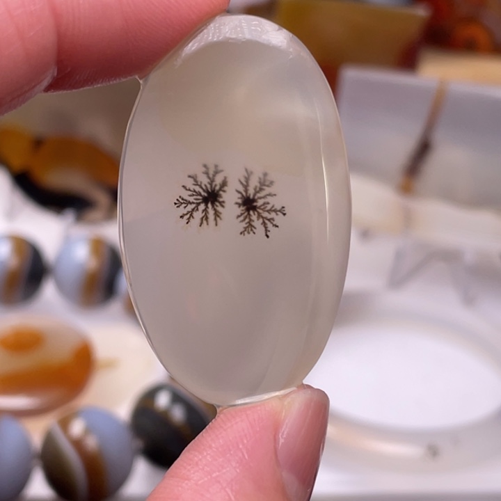 玛瑙/玉髓未镶嵌吊坠(不含链)