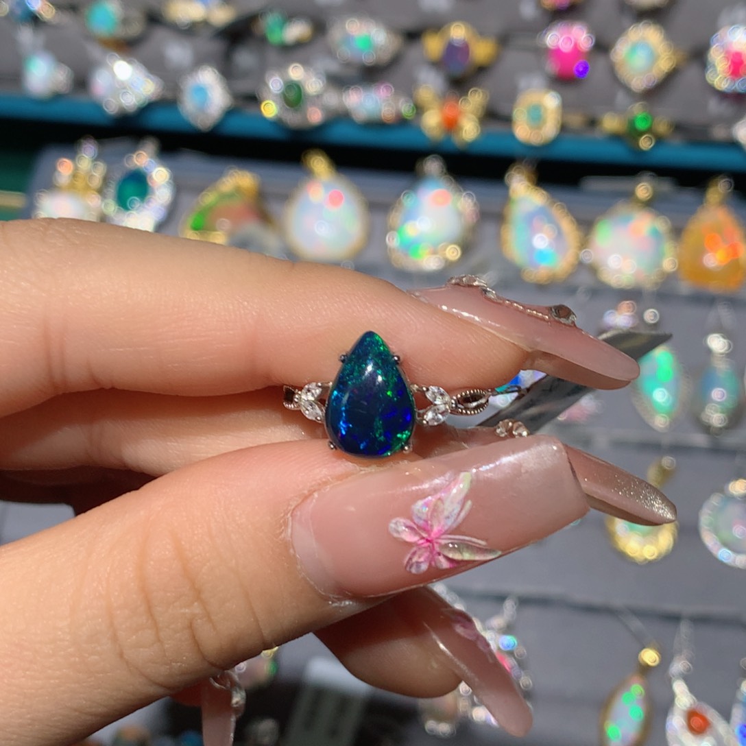 欧泊福利戒指银S925镶嵌