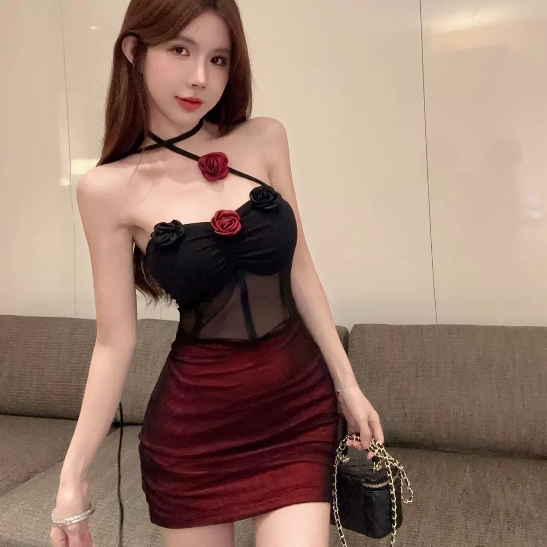 玫瑰立体黑红睡裙性感