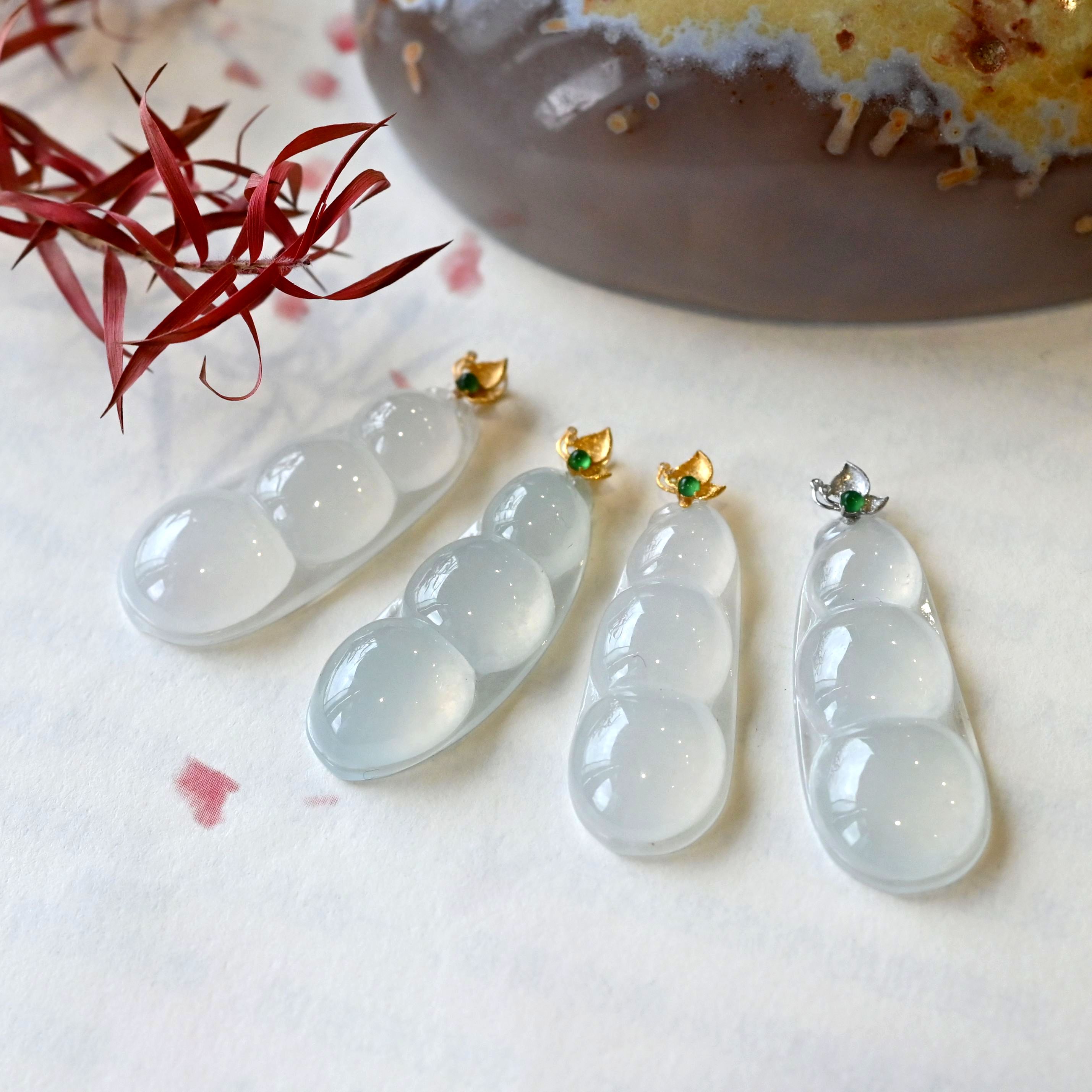 天然缅甸翡翠冰种福豆吊坠18K金扣冰透精致气质挂坠高冰素款SC-97