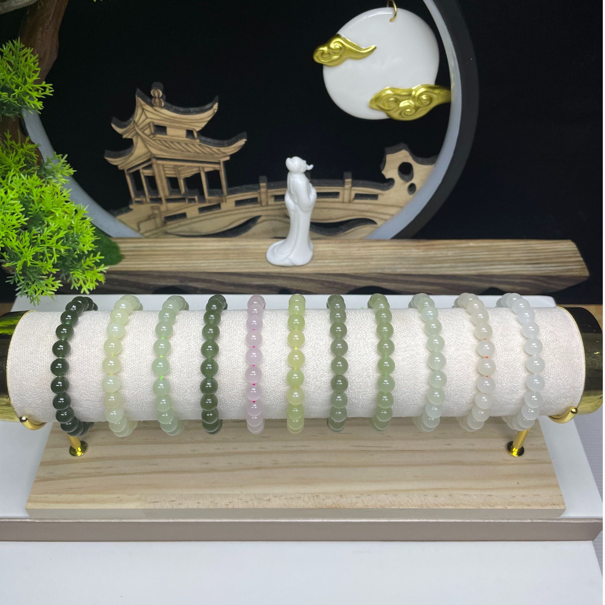 卡10晴水湖水绿天然和田玉手串链手镯简品质珠宝-多样性拍一发一