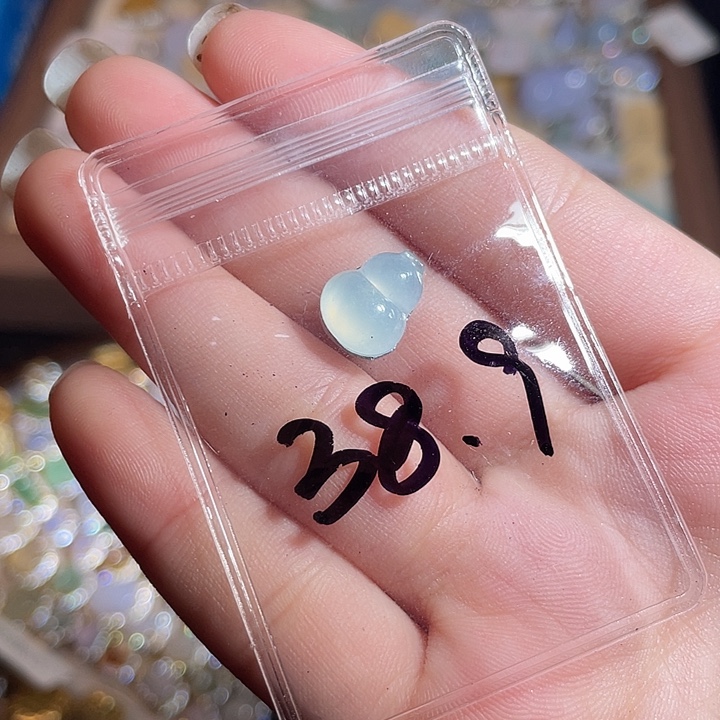 翡翠银S925镶嵌颈饰翡翠