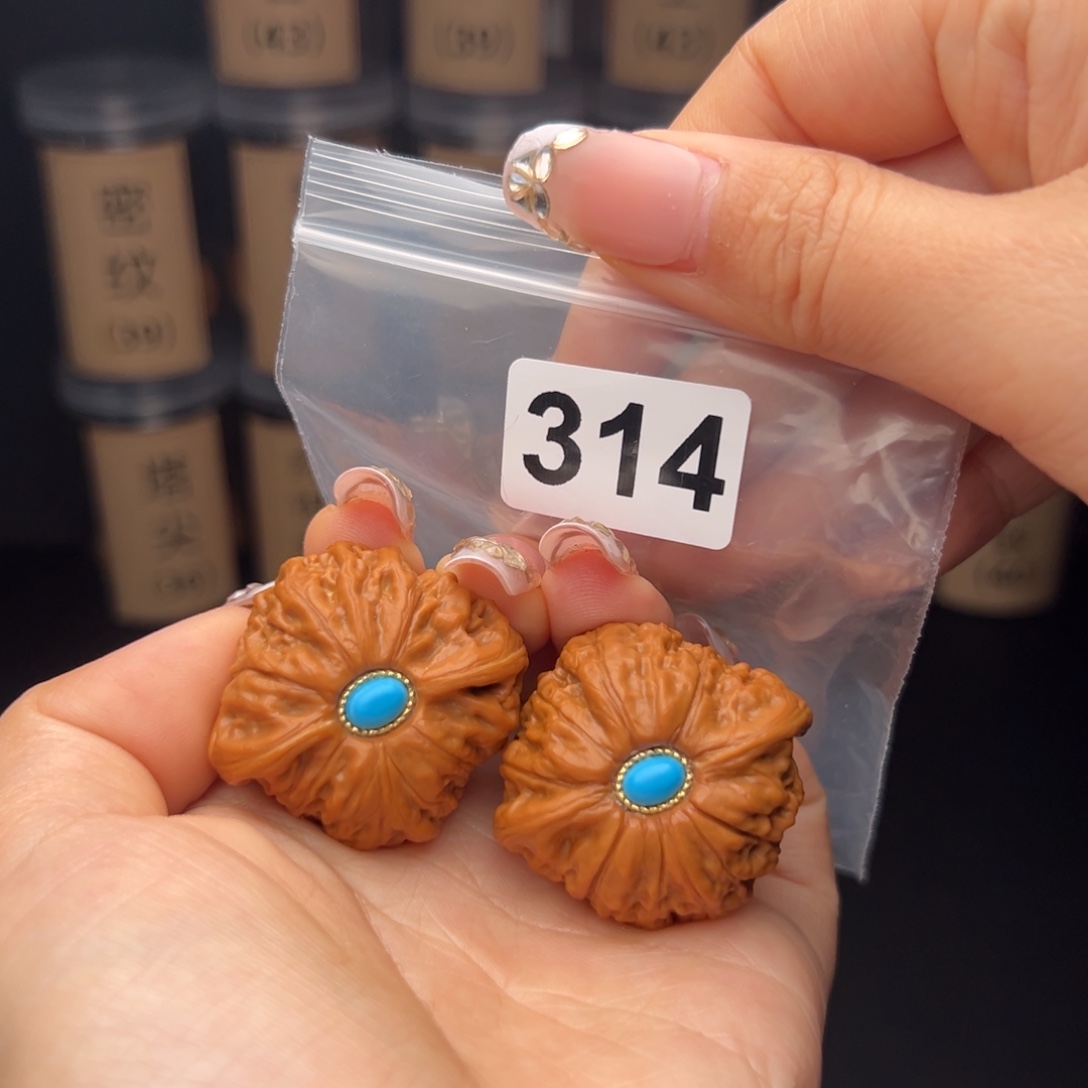 吊坠文玩核桃镶嵌铁锤39全品