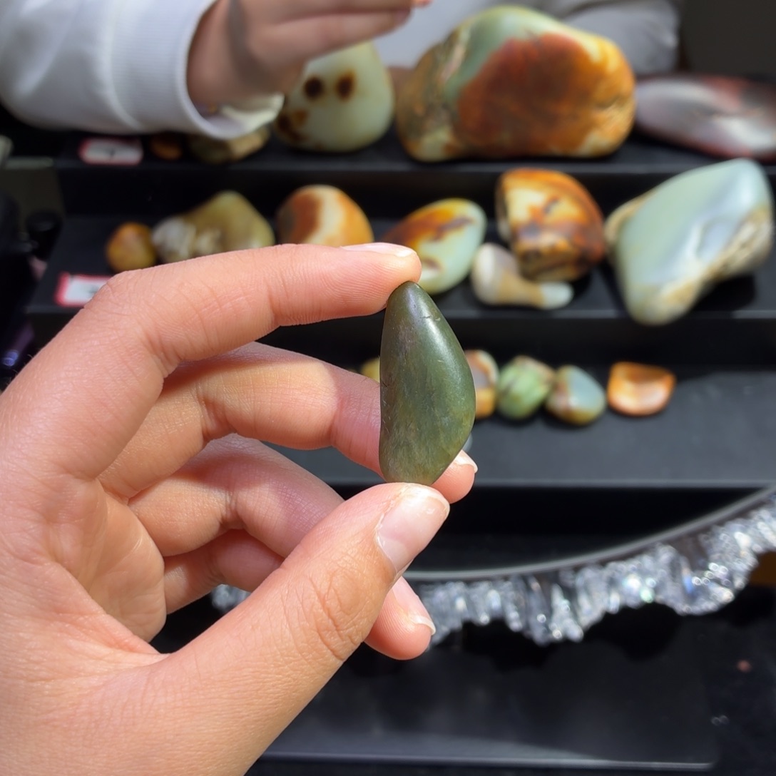 和田玉未镶嵌挂件8.1