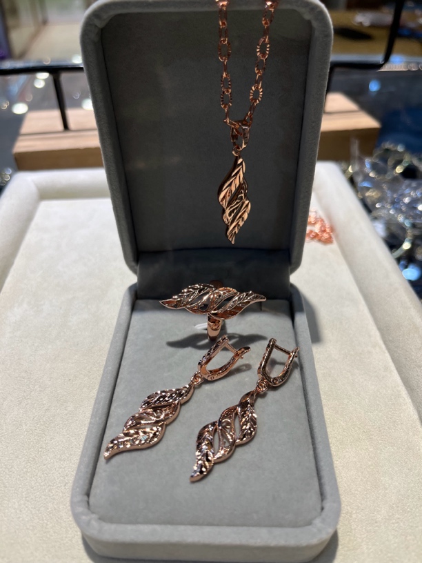 铜合金树脂耳饰 轻奢小众经典百搭时尚复古玫瑰金色套装首饰