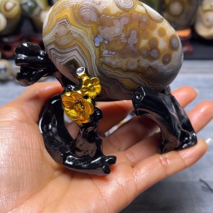 百***乐玛瑙/玉髓未镶嵌裸石