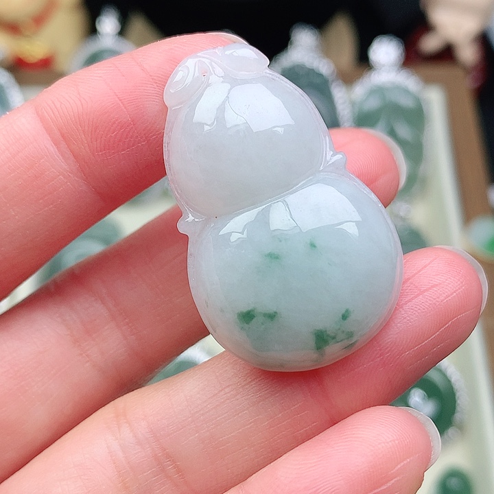 颈饰未镶嵌翡翠吊坠