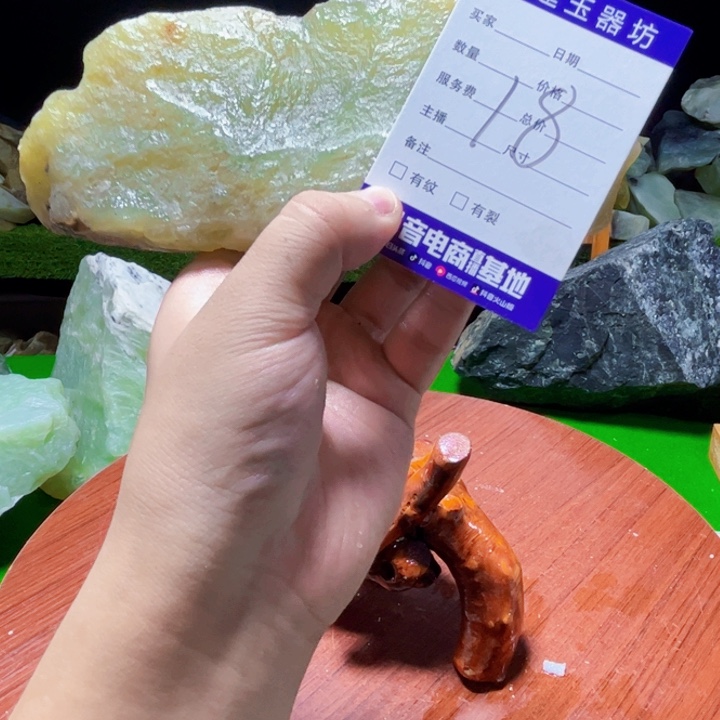未镶嵌蛇纹石玉纯天然岫玉摆石摆件