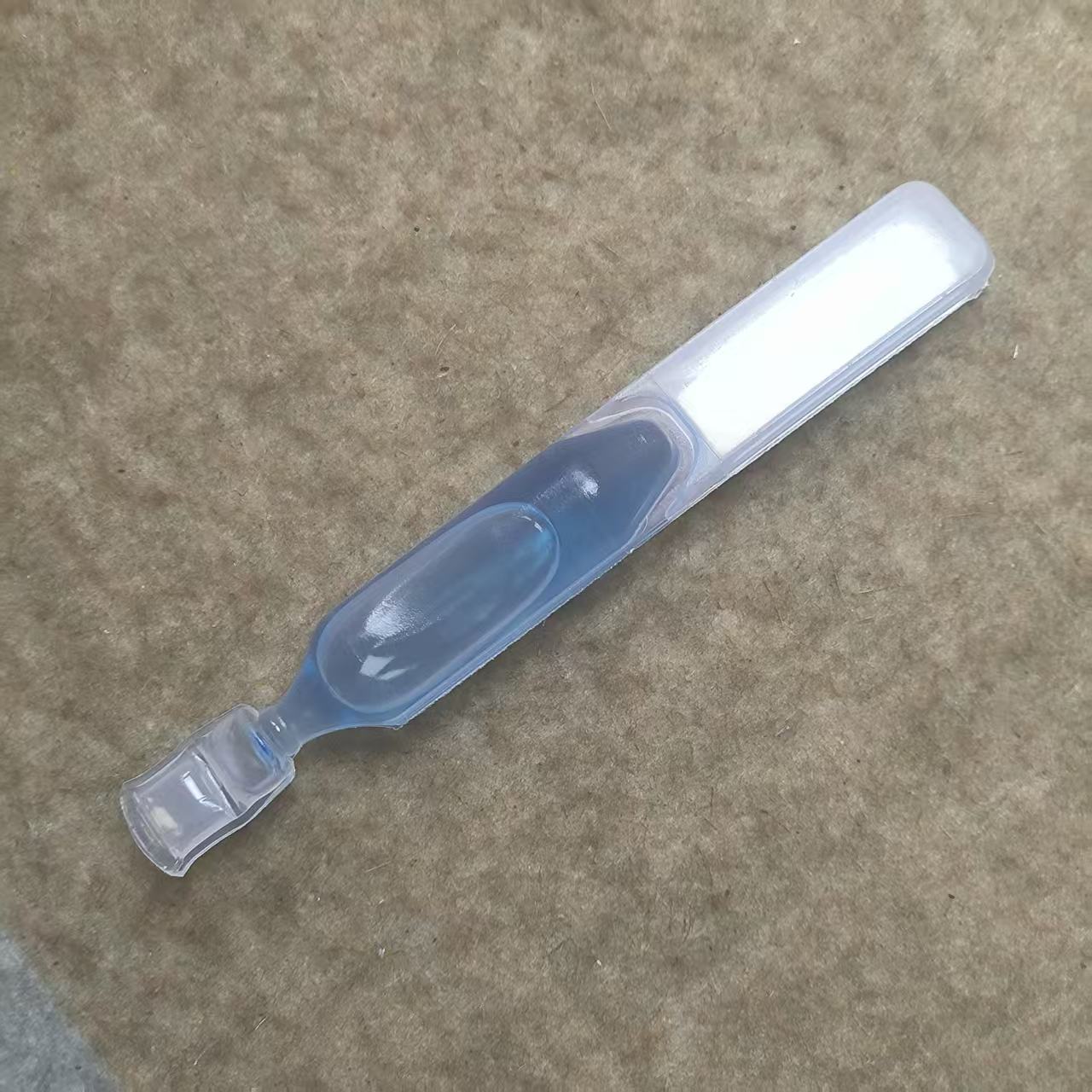 愈创薁火绒草精粹次抛精油液 一盒（共20支）