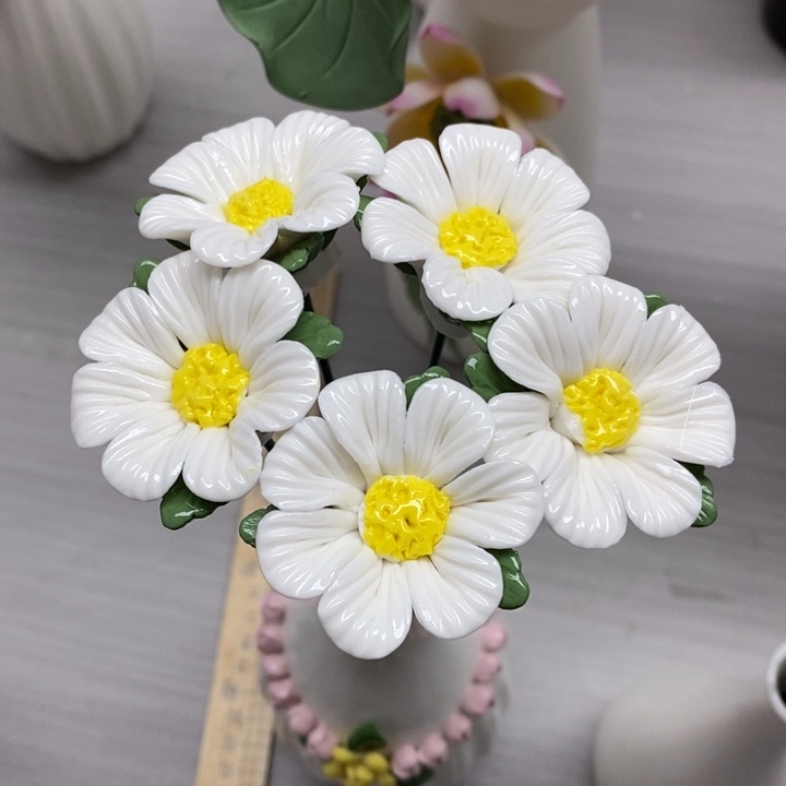 陶瓷陶瓷材料小雏菊