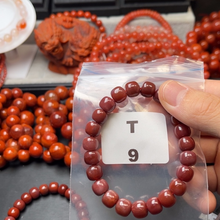 南红玛瑙未镶嵌多样性发货默认微瑕称重9mm