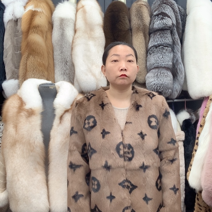 兔毛整皮老花外套70左右长度