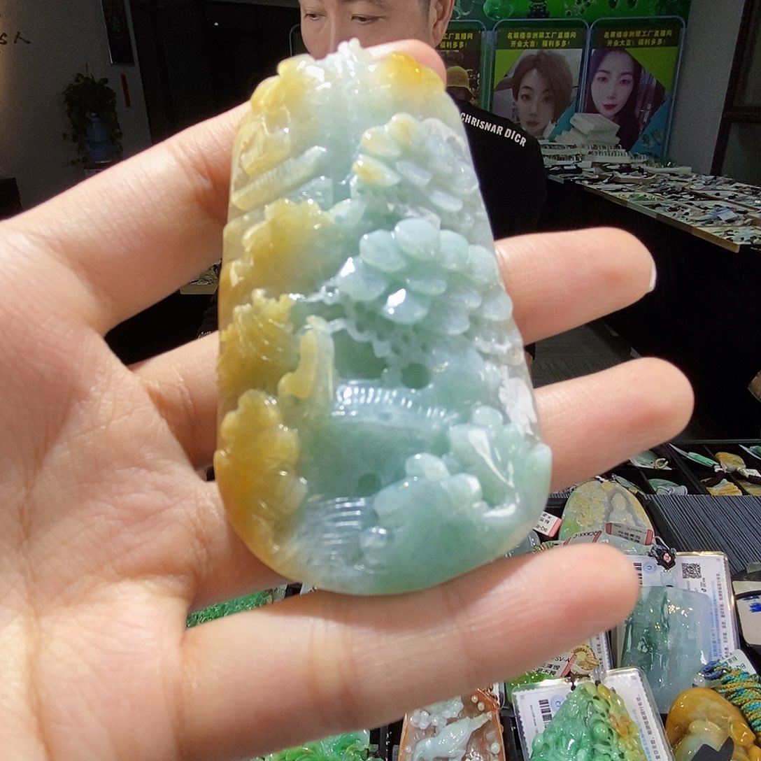 颈饰未镶嵌翡翠翡翠