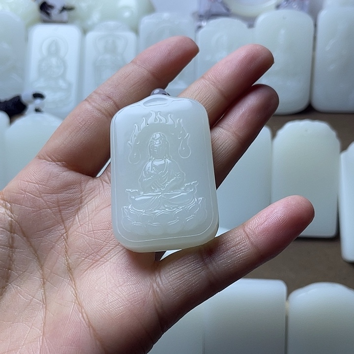 李***淋观音38843686379559958