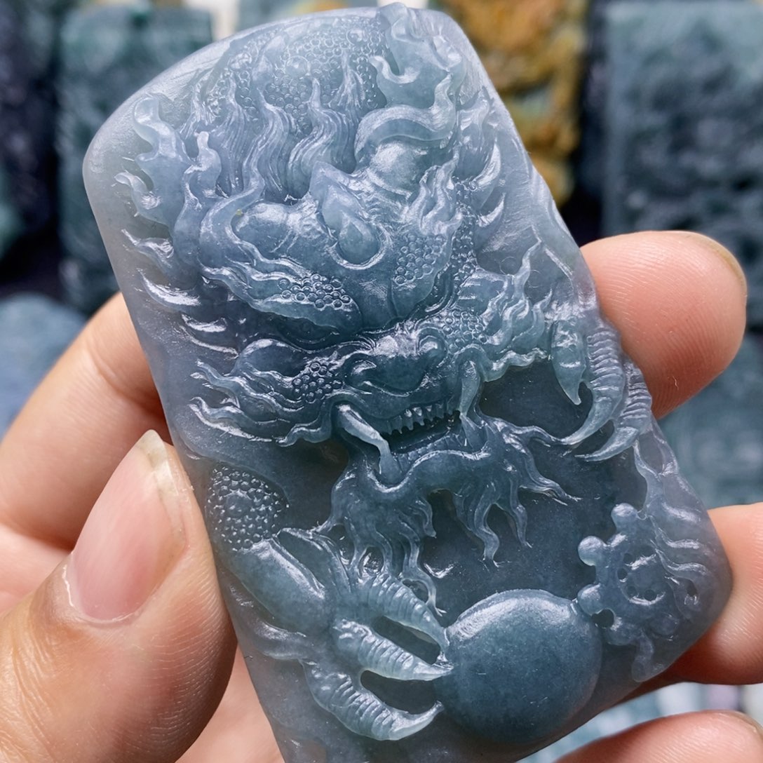 未镶嵌定制翡翠翡翠