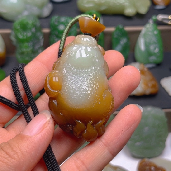 和田玉挂件未镶嵌小***可