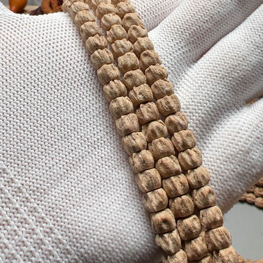 柏香籽/百香籽吊坠