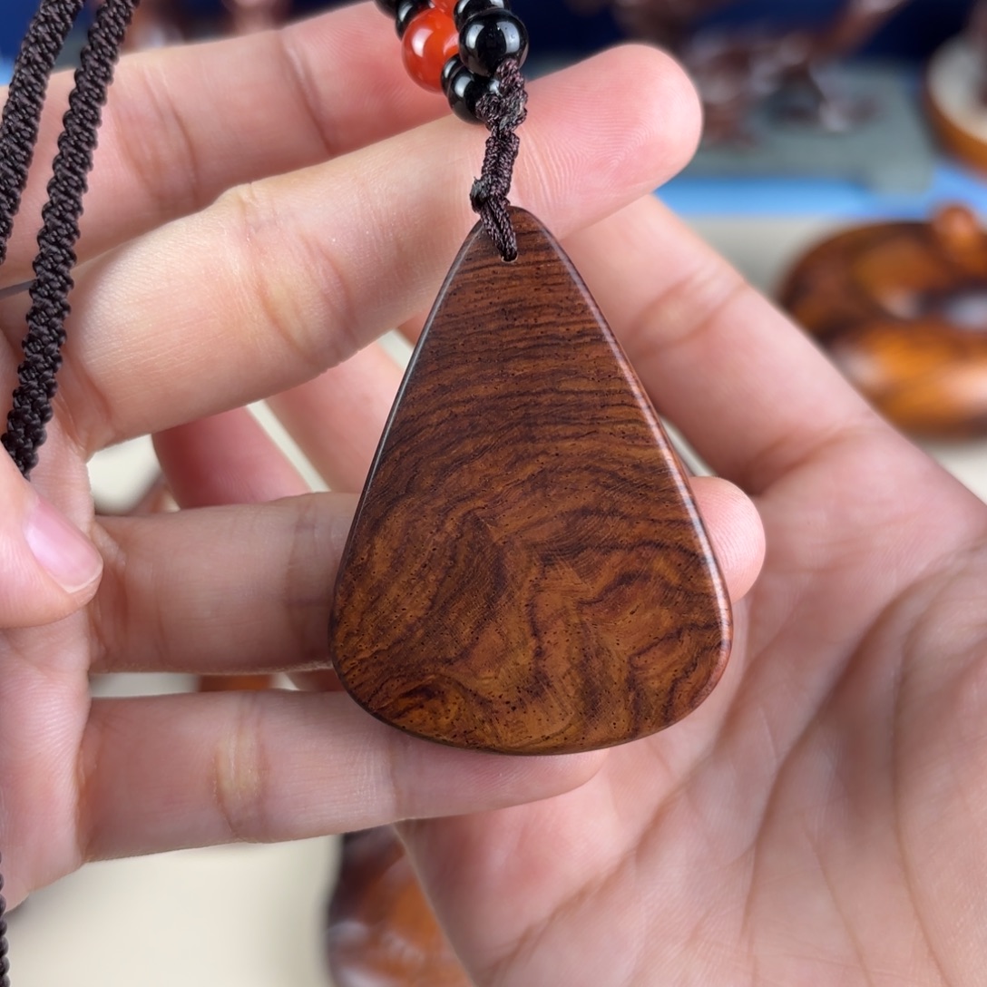 吊坠黄花梨/降香黄檀
