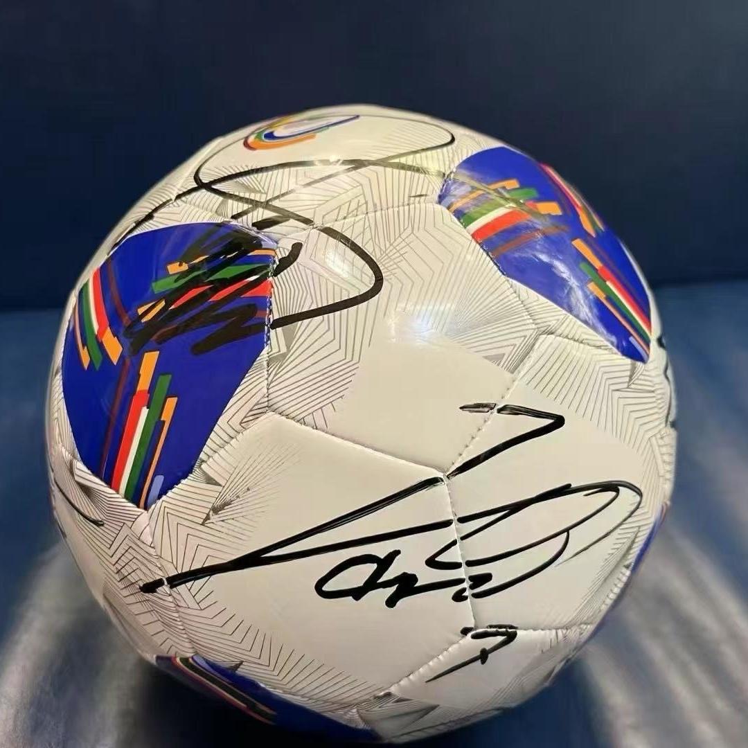 足球亲签球衣盒子2