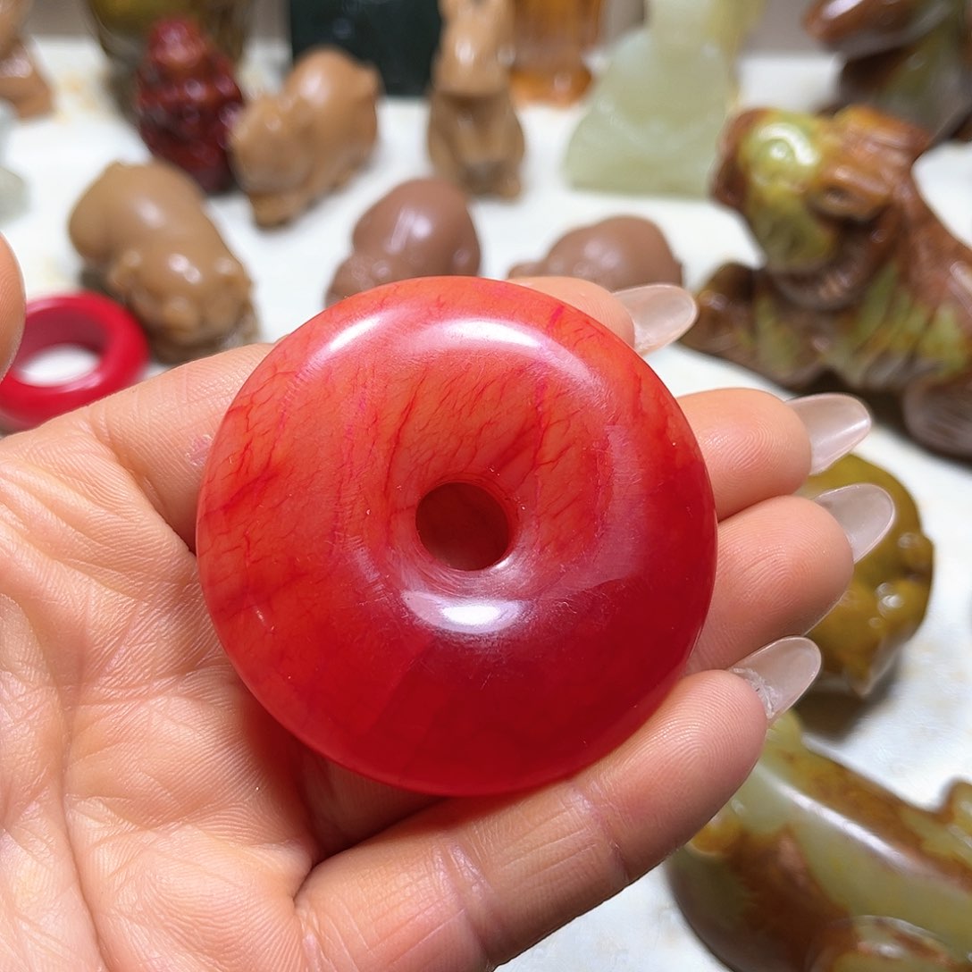 白玉菩提吊坠白玉菩提吊坠