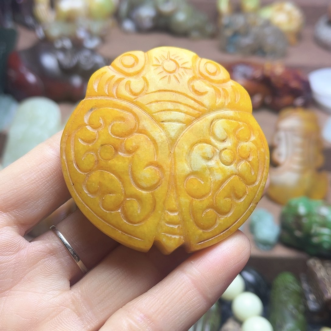 白玉菩提吊坠76。。