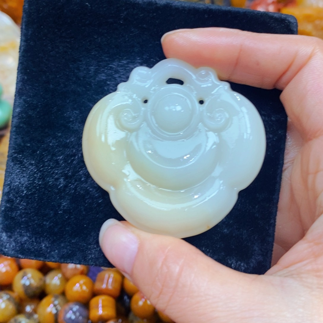 未镶嵌石英质玉（黄龙玉）吊坠(不含链)