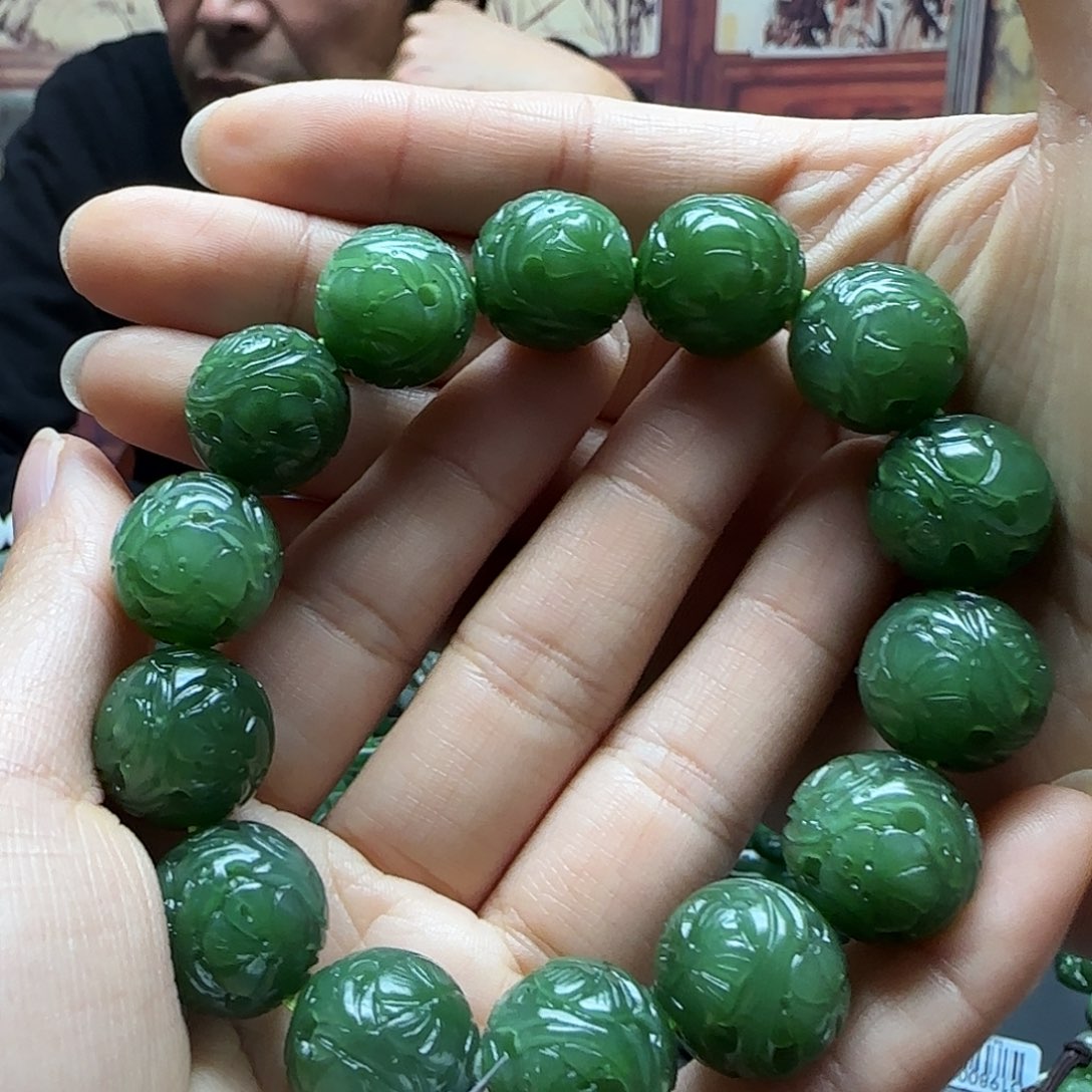 和田玉手串未镶嵌