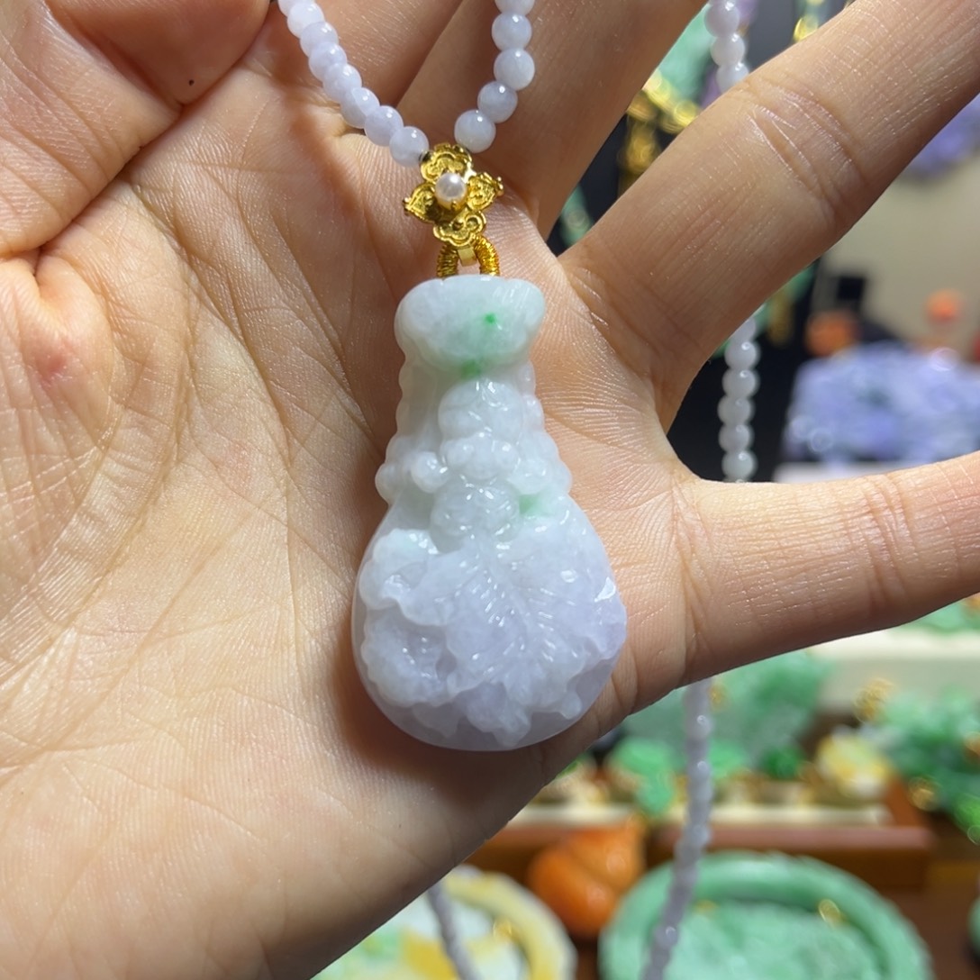 翡翠未镶嵌颈饰天然翡翠