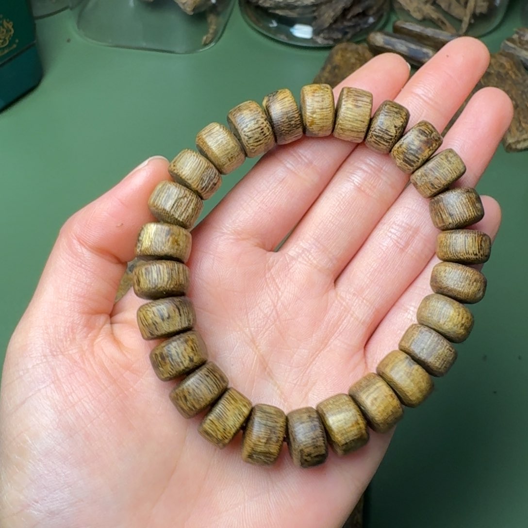 沉香手串禅*海南老白棋树心油老料12.8克