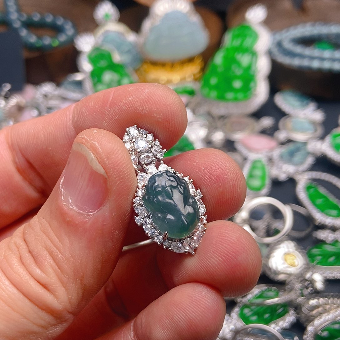 翡翠吊坠(不含链)未镶嵌651吊坠