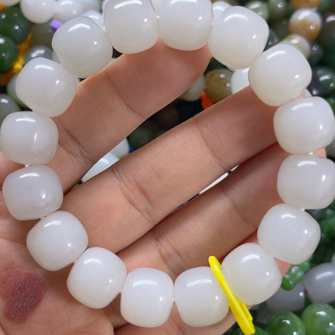 手链未镶嵌和田玉