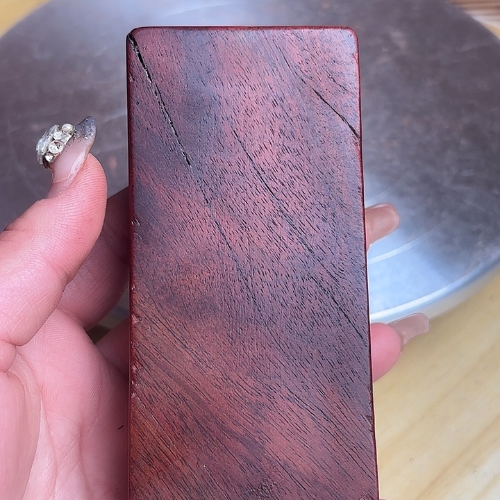 大***沙大叶紫檀（黑酸枝木类）