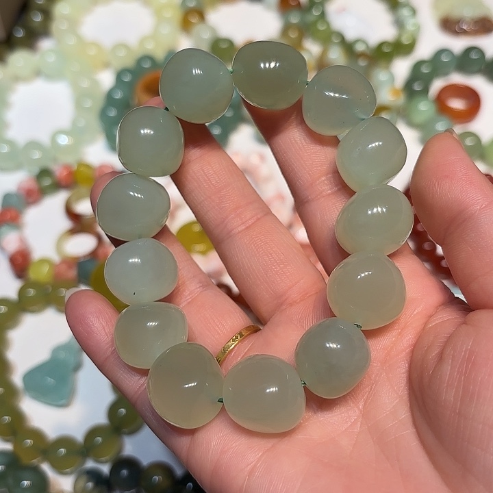 蛇纹石玉未镶嵌手串