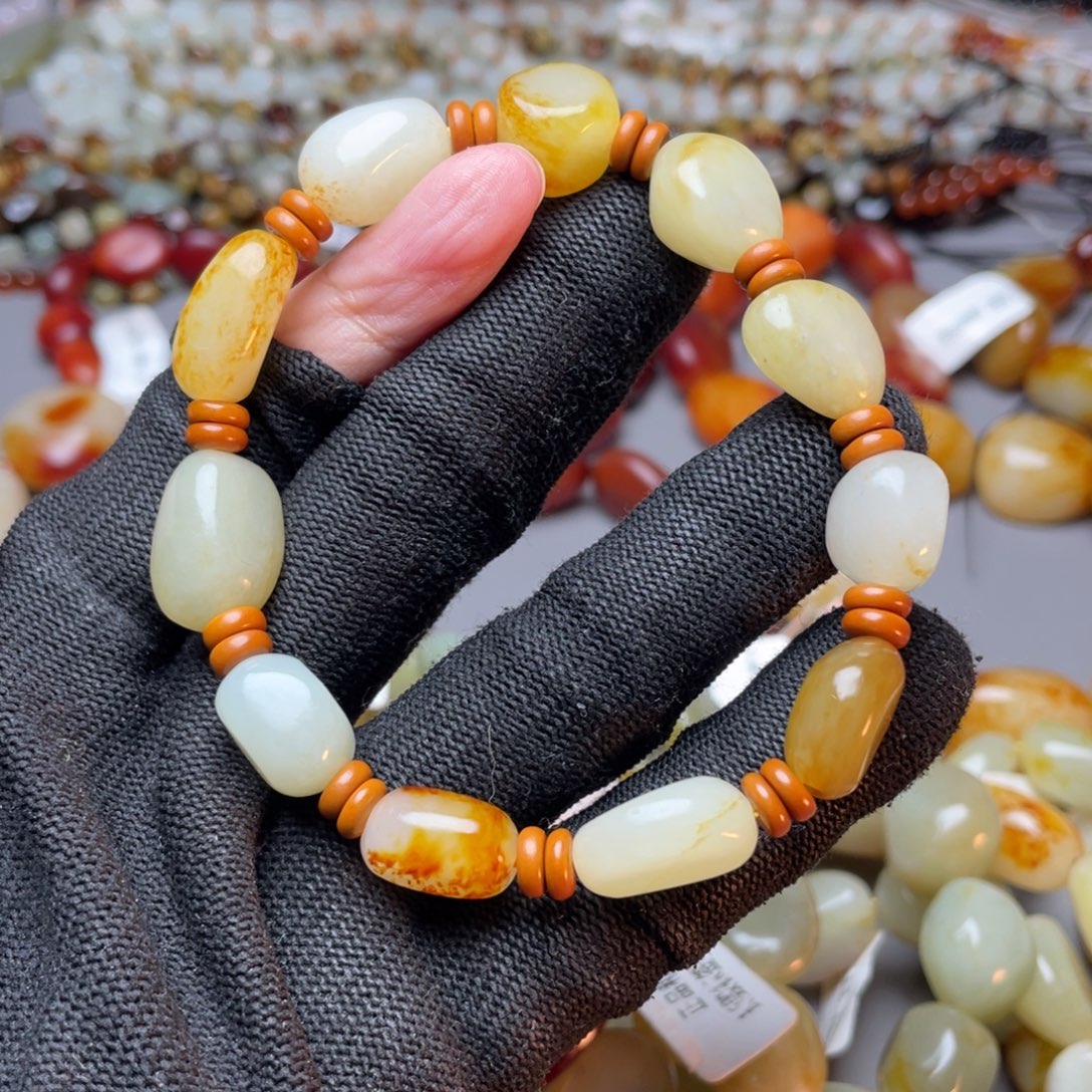 和田玉未镶嵌手链