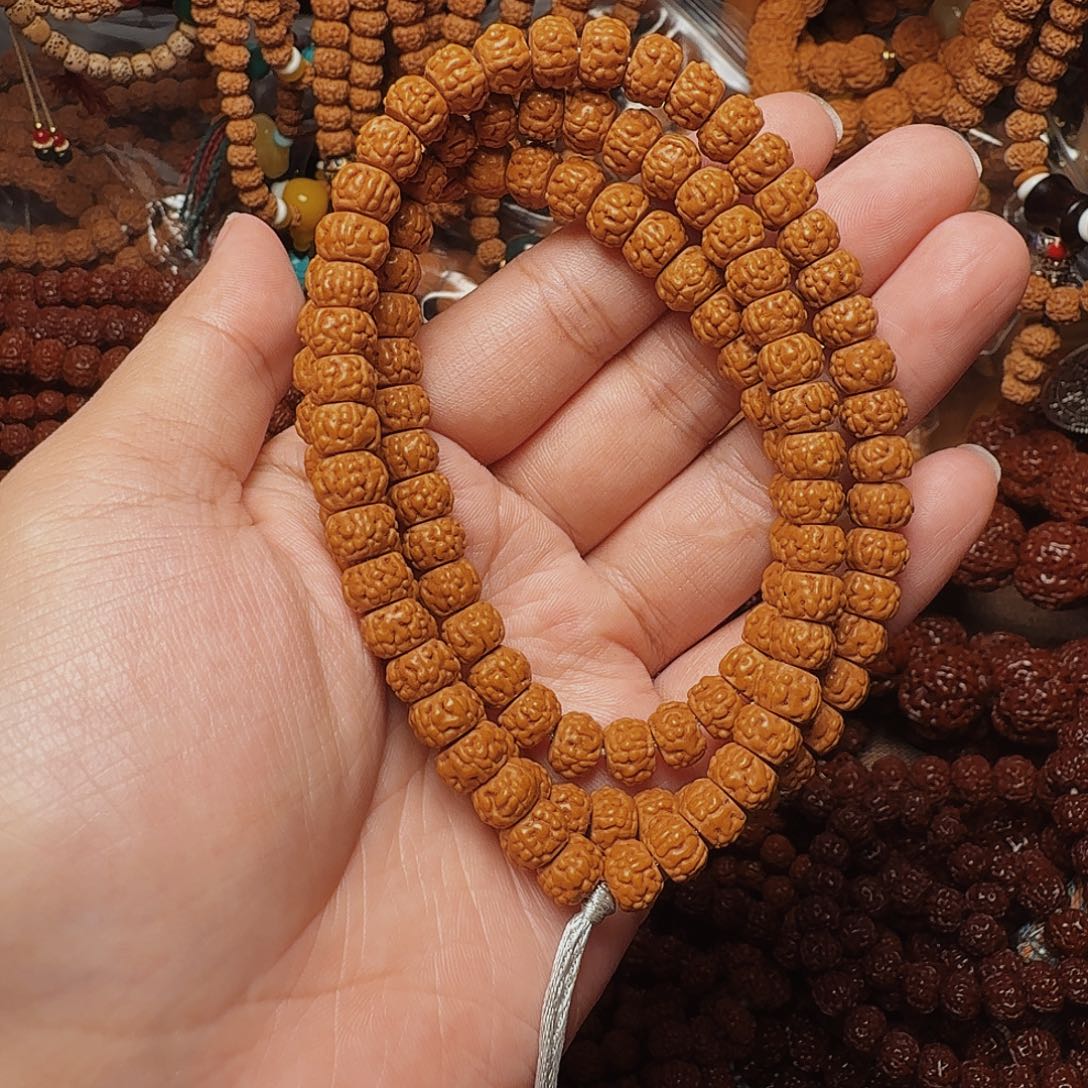 金刚菩提吊坠7mm蛤蟆背108