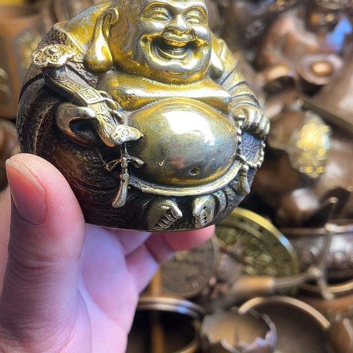 诚信经营铜器摆件