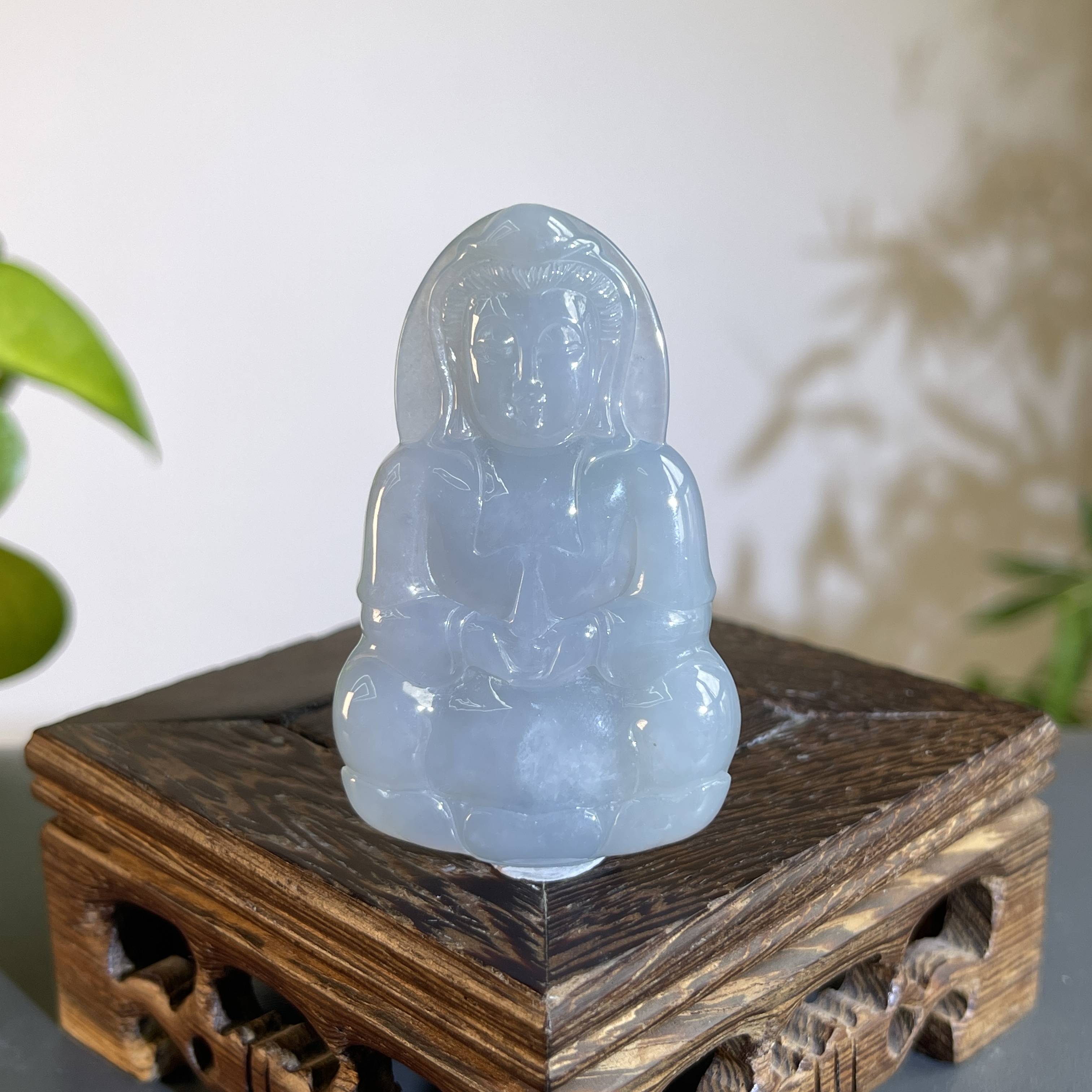 JCB17-103    天然缅甸A货翡翠    正装观音