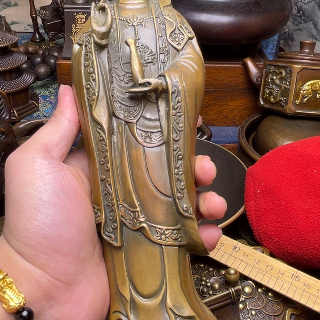 精美铜器点击下单