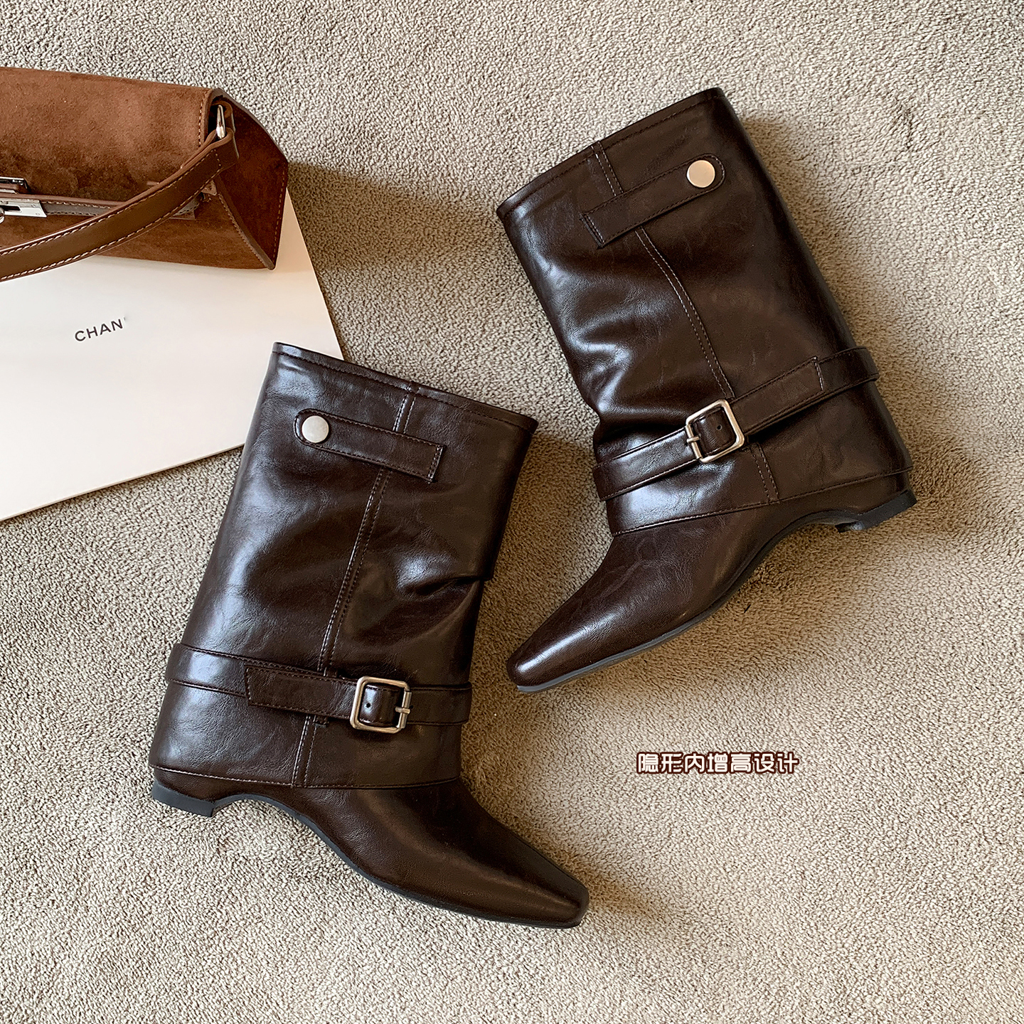 4952/韩里韩气显腿型堆堆牛皮方头内增高短靴