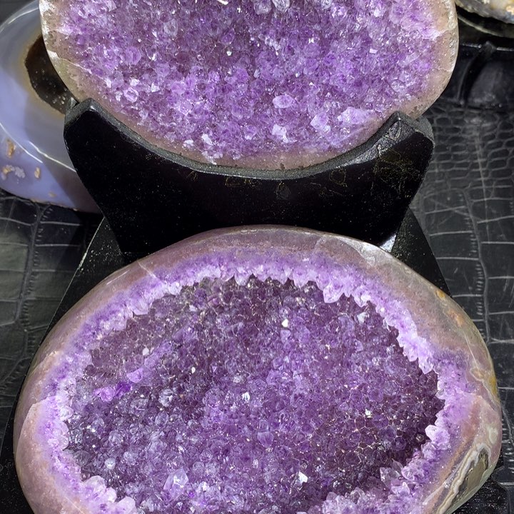 水晶福利乌拉圭紫晶盆未镶嵌