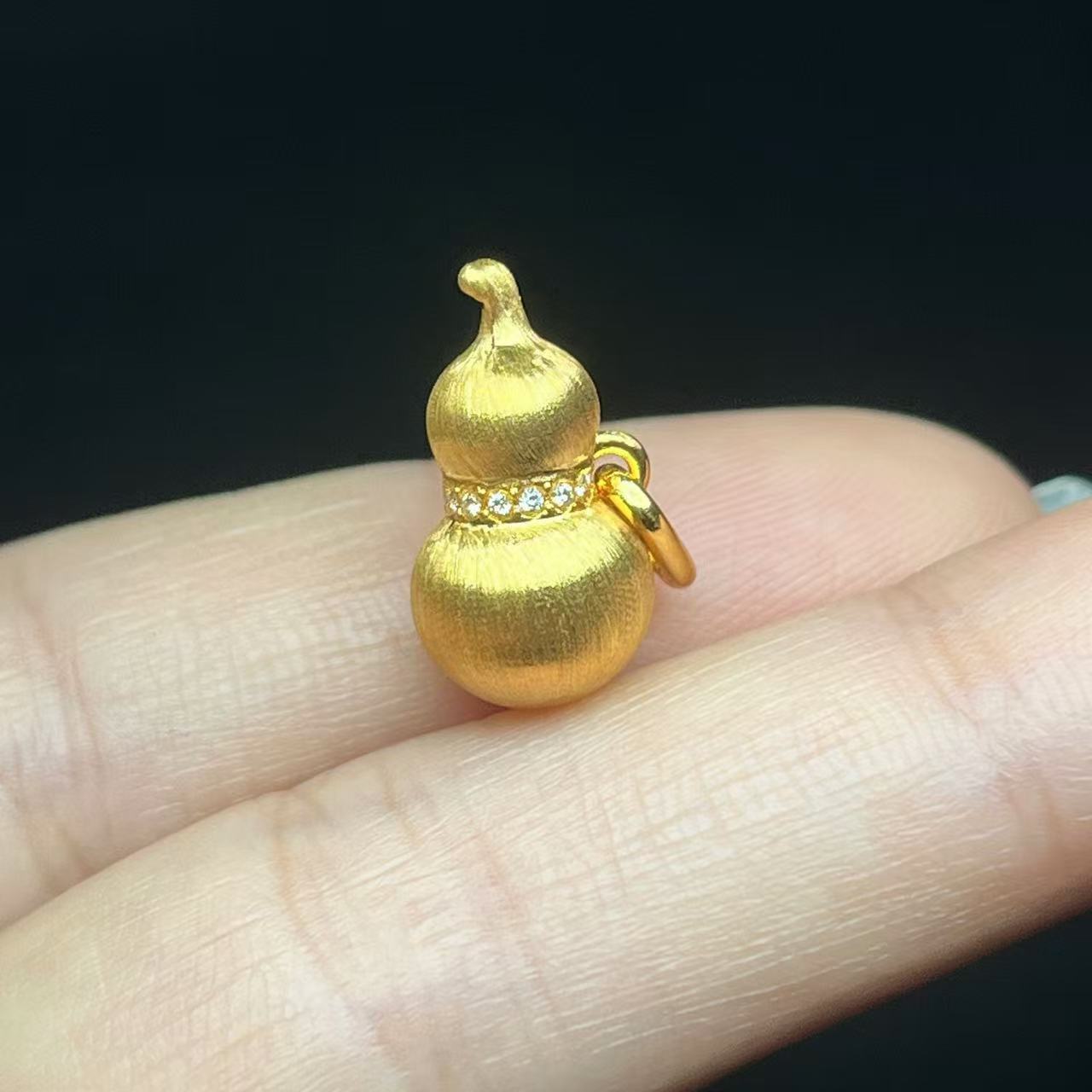 【善玉堂】18k金葫芦吊坠 HL39H43【尺寸11*23mm】多样性发一