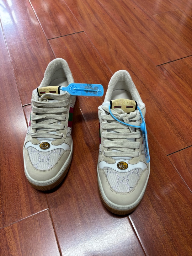 古驰白色镶钻脏脏