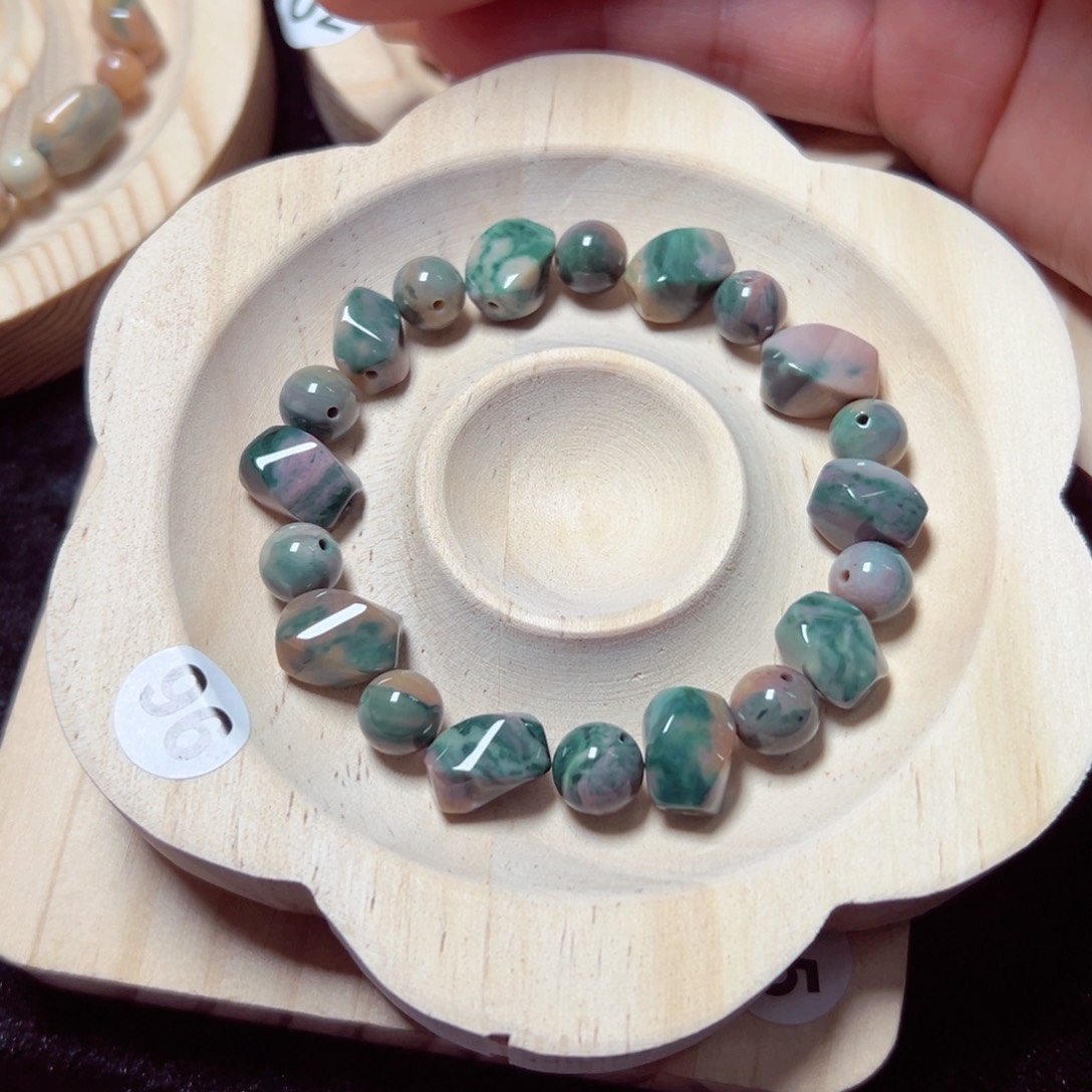 石英质玉手链未镶嵌晶*63