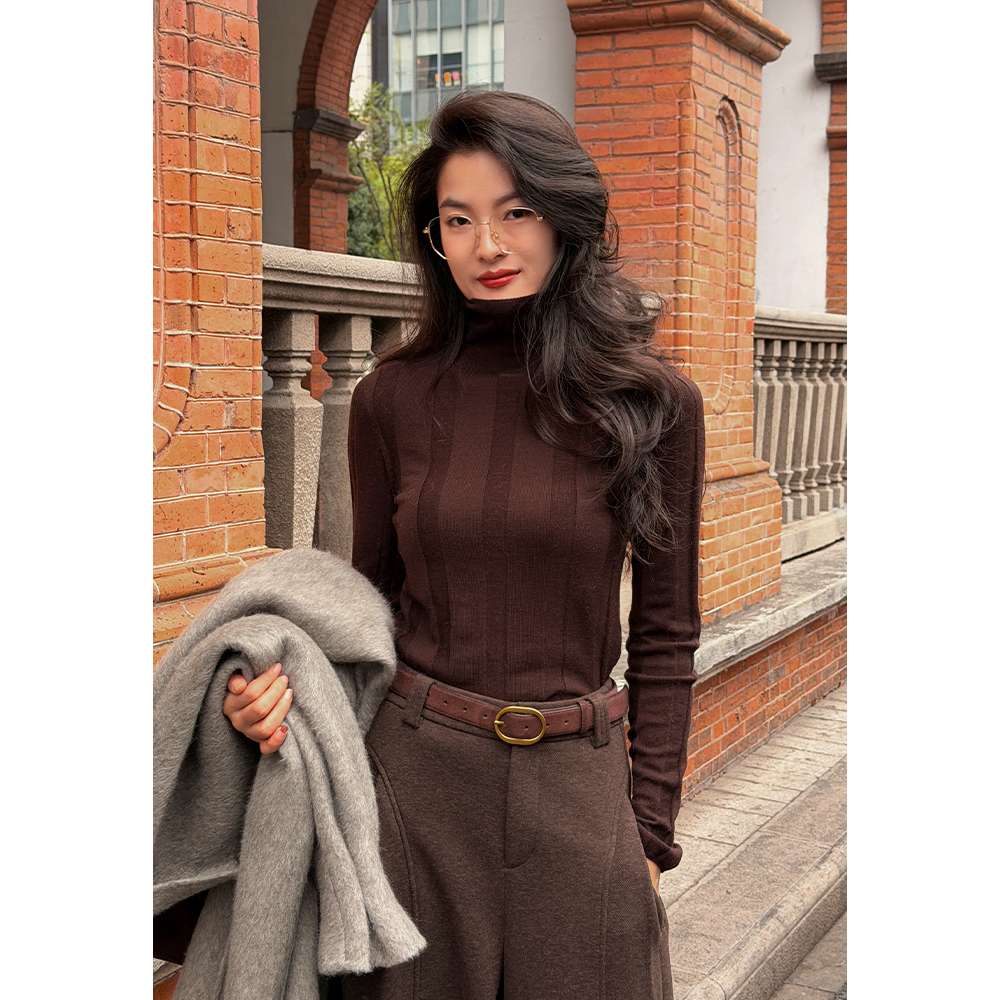 LINN【显瘦坑条】2025冬季新款显瘦收缩羊毛针织衫D25MS657