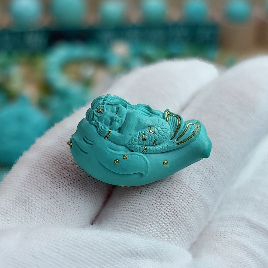 绿松石未镶嵌珠宝奇石